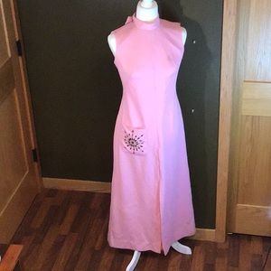 Vintage Hand-Made Ladies long pink dress! Size Small ~